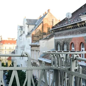 Papnoevelde Royal @inner Budapeszt